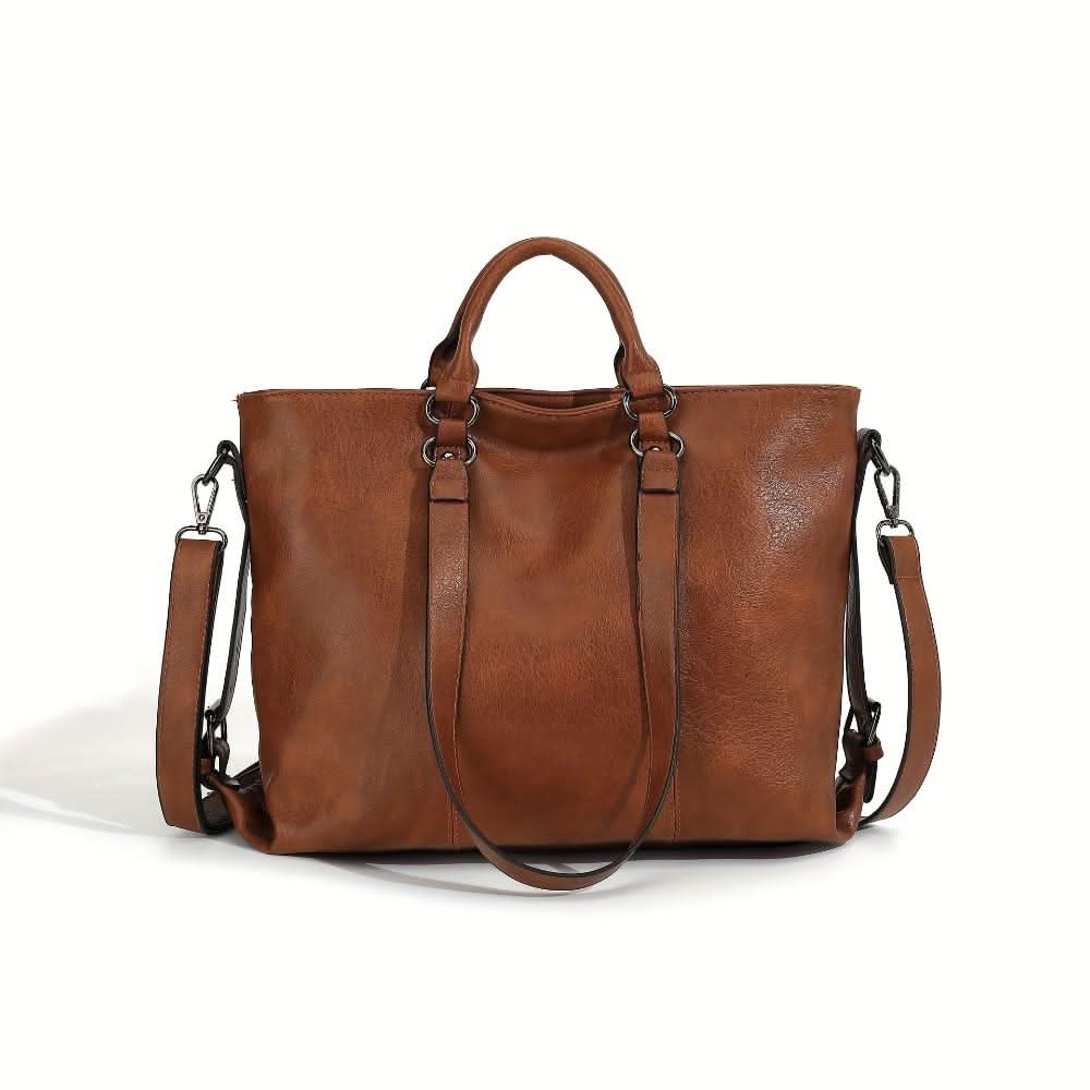 Bianca | Timeless Vintage Shopper with Elegant Sophistication