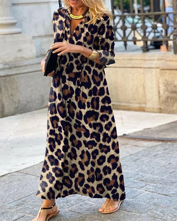 Selvine™ | Fed og elegant leopardkjole