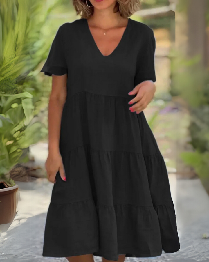 Nirelle™ | Kjole med flagrende V-hals