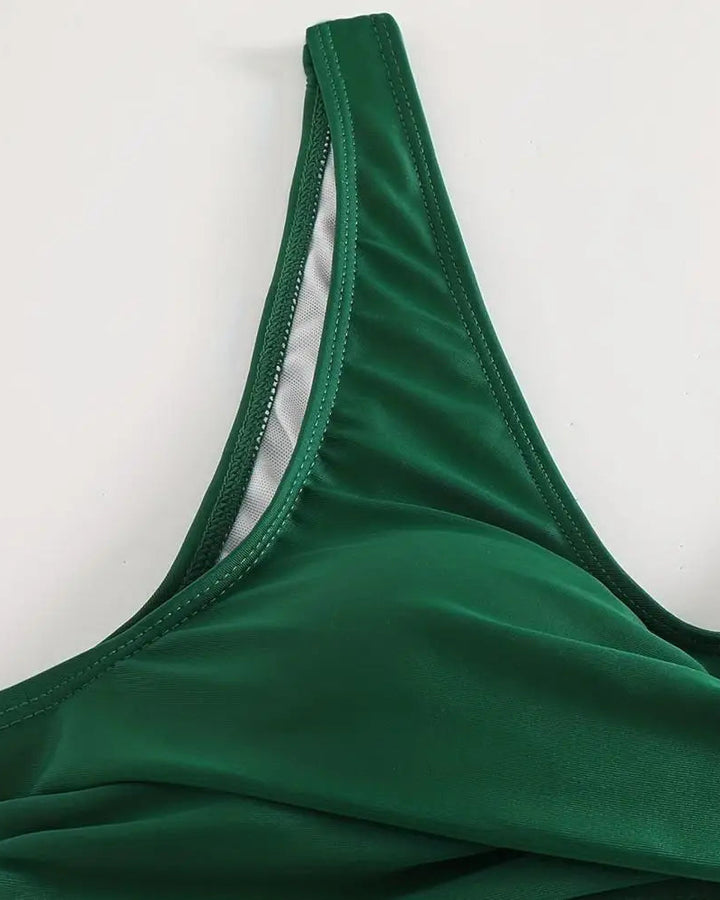 Brielle™ | Maveformende bikinisæt med en stilfuld V-hals 