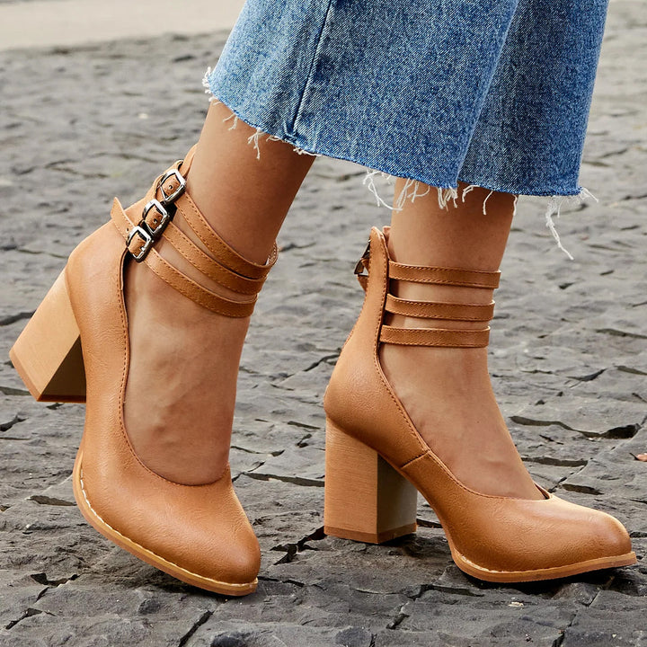 Casilda™ | Smooth sandals with ankle strap and thick heel